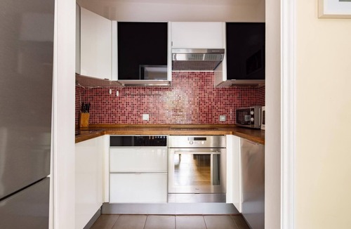 Lancaster Gate Apartment | Little Picnic in the Park - 1 Bedroom by Hyde Park