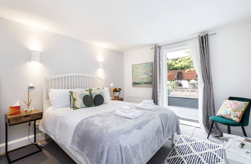 Little Venice Apartment | Little Venice is waiting for you! Come relax in beautiful home