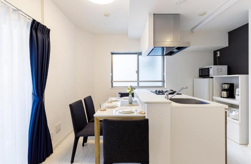 Hamamatsucho Apartment | Live Casa Tokyo浜松町 - Direct Haneda Monorail - Near Tokyo Tower - 1 Stop to Shinkansen