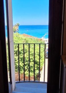 Scilla Apartment | Live & Dream Scilla Appartamento Stromboli - Trilocale 2 piano