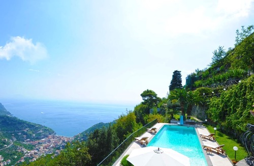Ravello Villa | Lo sguardo sul mare, Luxury Ravello Villa, Private Pool, Great View, parking