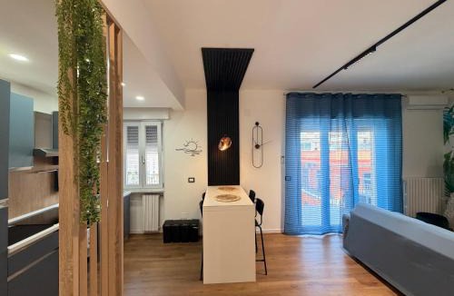 Pomigliano D'arco Apartment | Lo Snodo Apartments cucina e parcheggio