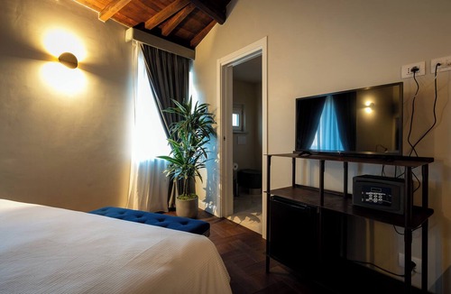 Tivoli Hotel | Locanda Sibilla Luxury Suites