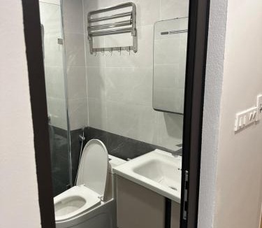Long Bien Apartment | Lofi Homestay