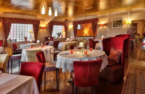 La Coquille Hotel | Logis Hôtel-Restaurant Les Voyageurs