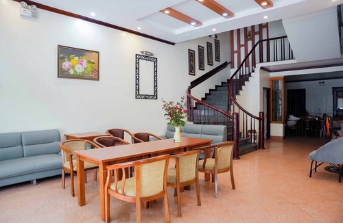 Bac Ninh Hotel | Lotus Hotel 2 Khach San Bac Ninh