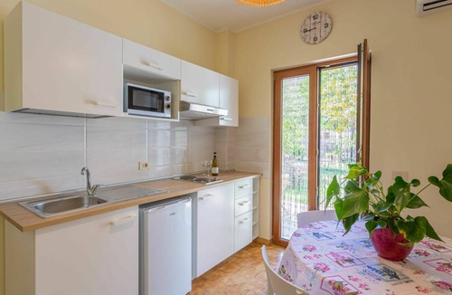 Francavilla al Mare Apartment | Lovely apartment for 4 guests with A/C, WIFI, TV and terrace