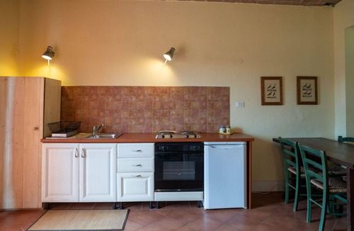 Villa Santa Maria Apartment | Lovely apartment for 4 guests with pool, A/C, WIFI, TV, balcony and pets allowed