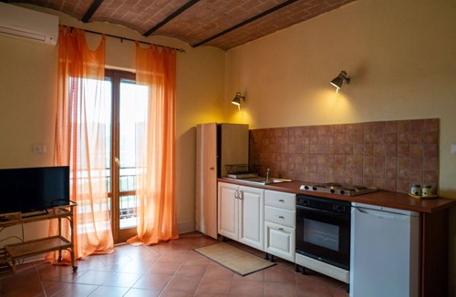 Villa Santa Maria Apartment | Lovely apartment for 4 guests with pool, A/C, WIFI, TV, balcony and pets allowed