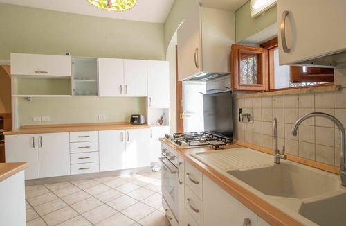 Fabrica di Roma Apartment | Lovely apartment for 4 guests with WIFI and TV