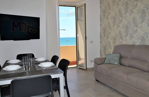 Selvacava Apartment | Lovely apartment for 6 guests with A/C, TV, balcony and pets allowed