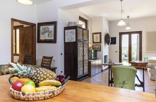 Itri Apartment | Lovely apartment for 4 people with WIFI, A/C, pool, TV, terrace and pets allowed