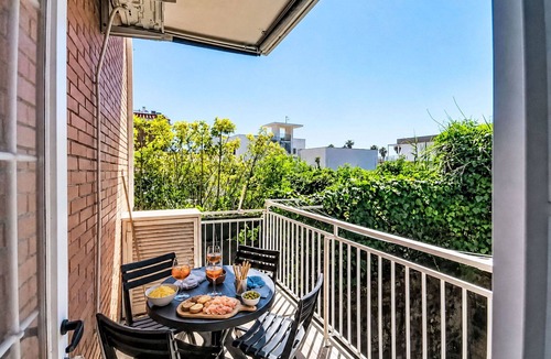 Terracina Apartment | Lovely apartment for 4 people with A/C, WIFI, TV and balcony
