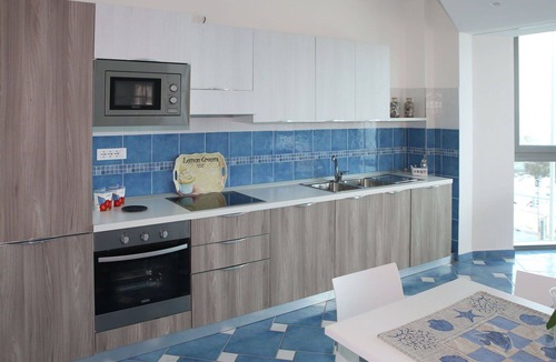 Terracina Apartment | Lovely apartment for 5 people with pool, WIFI, A/C, TV, balcony and pets allowed