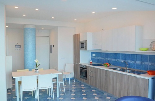 Terracina Apartment | Lovely apartment for 5 people with pool, WIFI, A/C, TV, balcony and pets allowed