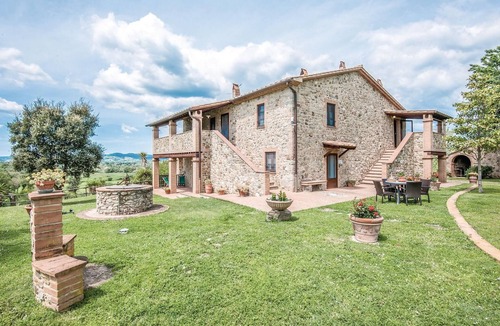 Cinigiano Apartment | Lovely apartment in Cinigiano GR