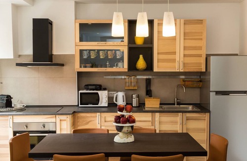 Gianicolense Apartment | Lovely new apartment, Viale Trastevere