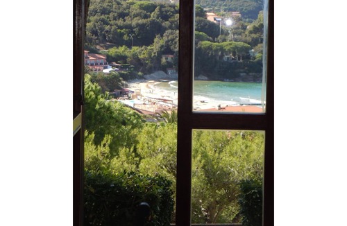 Procchio Villa | Lovely view of the Gulf of Procchio. Villa with 4 bedrooms and 2 bathrooms.