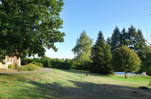 La Coquille Villa | Lovely Villa in La Coquille with Swimming Pool
