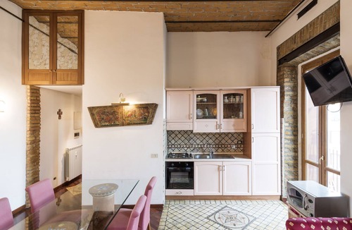 Pigneto Apartment | Lucilla Home by Interhome