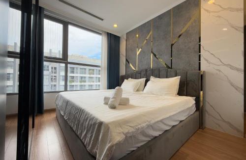 Hai Ba Trung Apartment | Lumi Home Vinhomes Times City Hà Nội