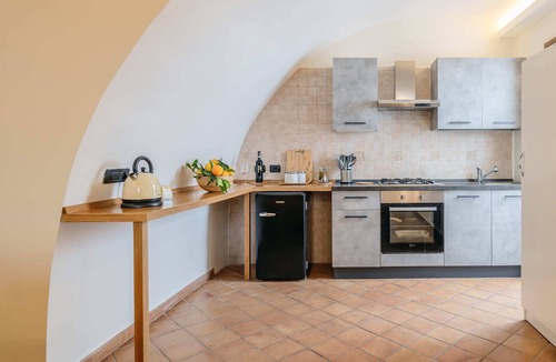 Vico Equense Apartment | Luna Guest House - Italian Escape