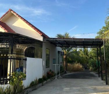 Duong To Apartment | Lutz Finter Mini House