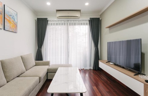 Ngoc Khanh Apartment | Lux Lake Ngọc Khánh