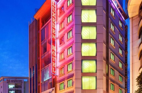Dich Vong Hau Hotel | Luxeden Hotel