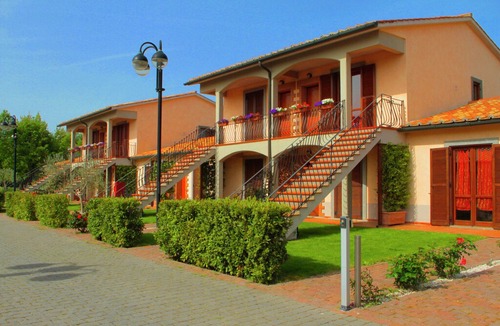 Sorano Apartment | Luxury apartment with AC, in the green Maremma