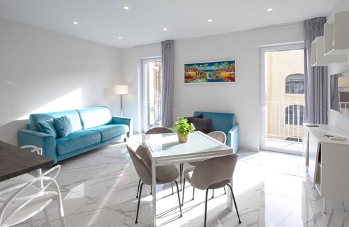 Chiaia Apartment | Luxury Apartments Napoli Lungomare