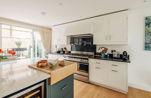 South Kensington House | Luxury Family Summer Stay | South Ken, AC & Garden
