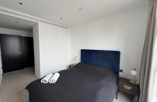 Kennington Apartment | Luxury modern 2 bedroom apartment near Vauxhall