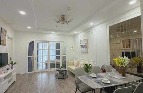 Hoang Mai Apartment | Luxury Serviced Apartments in Vinhomes Time City- Mami Housing