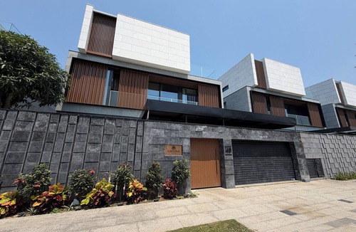 Ngu Hanh Son Villa | Luxury Villa Near My Khe Beach