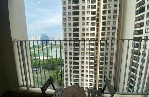 Trung Hoa Nhan Chinh Apartment | Luxury Vinhomes D'Capitale service apartment Hanoi - Martin Homes