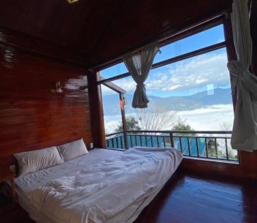 Son La Hotel | Mống Vàng Retreat Tà Xùa