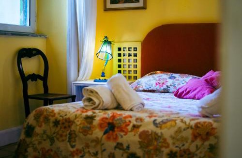 Chiaia House | Ma maison shared home in Chiaia 1