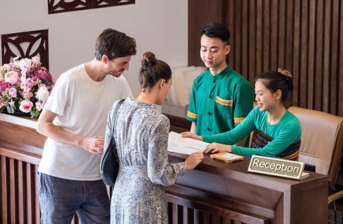 Lac Village Hotel | Mai Chau Mountain View Resort