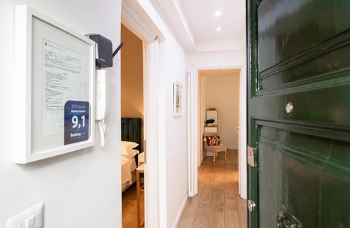 Rione XVI Ludovisi Apartment | Maison Aurora
