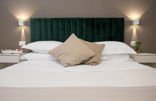 Rione XVI Ludovisi Apartment | Maison Aurora