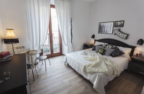 Rione XVI Ludovisi House | Maison Coquette