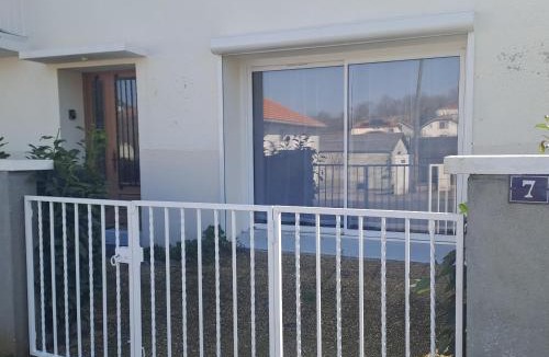 Limoges Apartment | Maison Cosy tout confort, 3 min Clinique et autoroute
