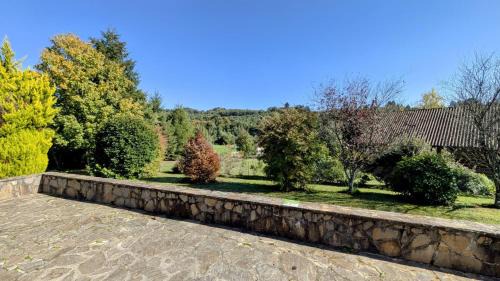 Bonnac-la-Cote House | Maison du cèdre