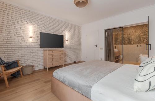 Oradea House | Maison Jardin
