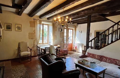 Saint-Jory-las-Bloux House | Maison Périgourdine en Pierre Nature Avec Piscine