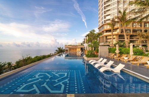 Suoi Nuoc Beach Hotel | Mandala Cham Bay Resort 5 Star Mũi Né