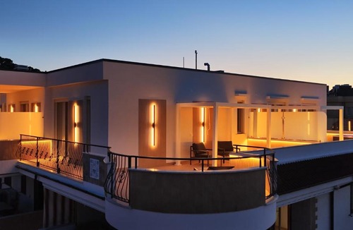 Chiesiola House | Manoli Luxury Rooms