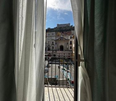 Quartieri Spagnoli House | Mansarda Valù Apartment