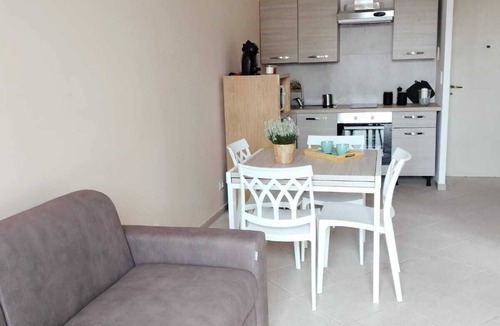 Guidonia Montecelio House | Marco simone golf club home